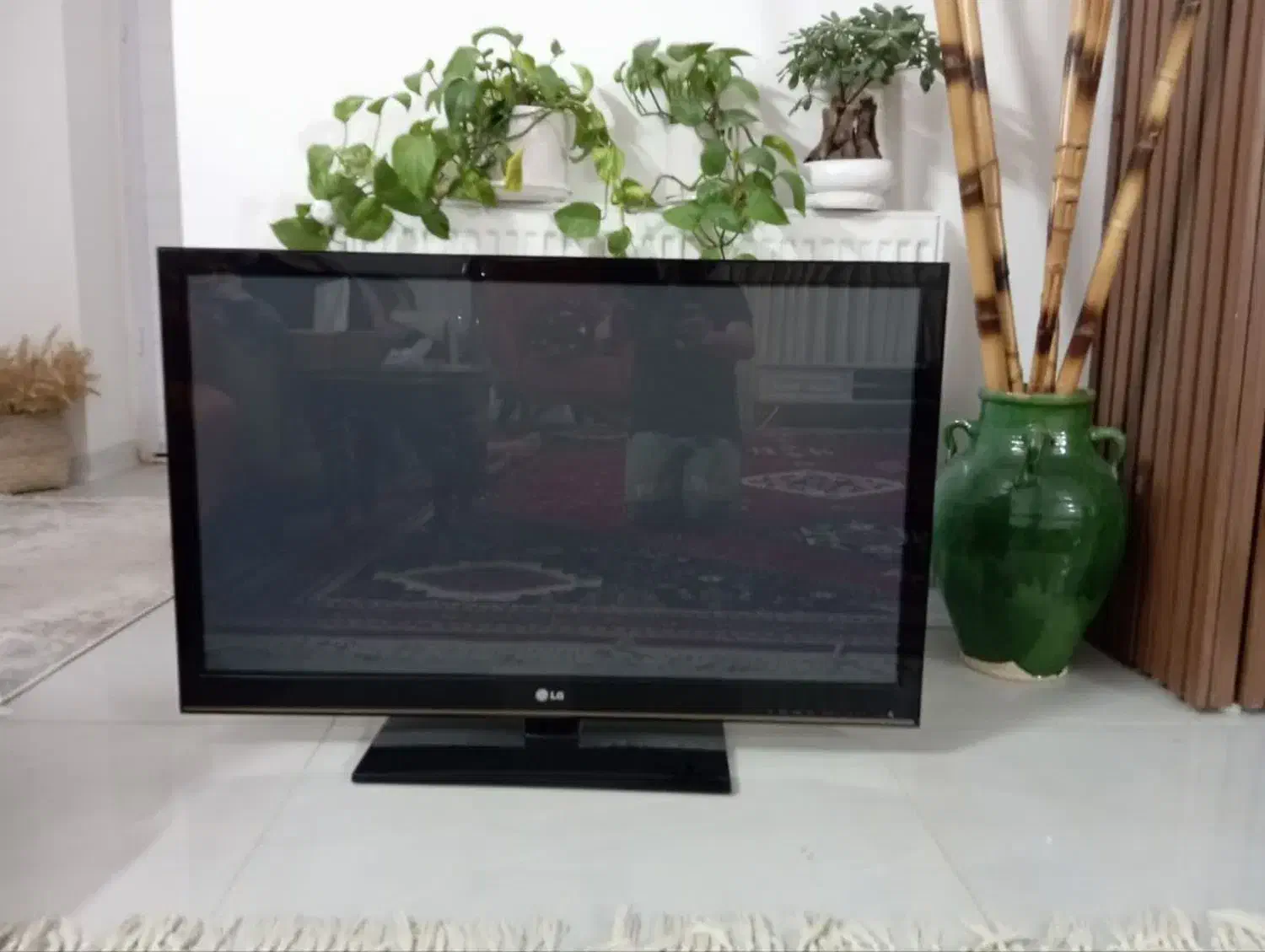 ال سی دی / الجی ۴۲ اینج|تلویزیون و پروژکتور|اصفهان, بهارستان|دیوار