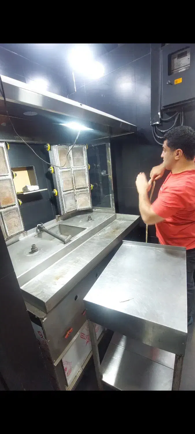 دستگاو شاور ما یا کباب ترک دو سیخه ،+دستگاه سرخ ک|کافیشاپ و رستوران|تهران, بریانک|دیوار