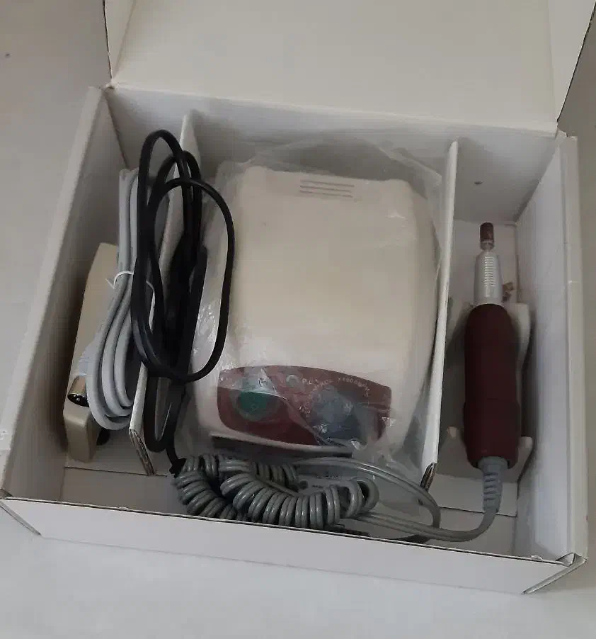 دستگاه سوهان برقی و فن زیردست|آرایشی، بهداشتی، درمانی|تهران, بروجردی|دیوار