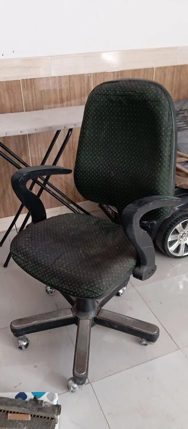 صندلی چرخدار|صندلی و نیمکت|اردبیل, |دیوار