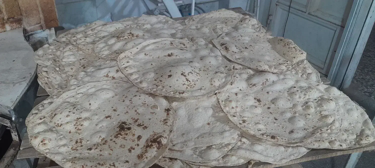 کار در نانوایی نان جو|استخدام خدمات فروشگاه و رستوران|اهواز, فاز ۱ پادادشهر|دیوار