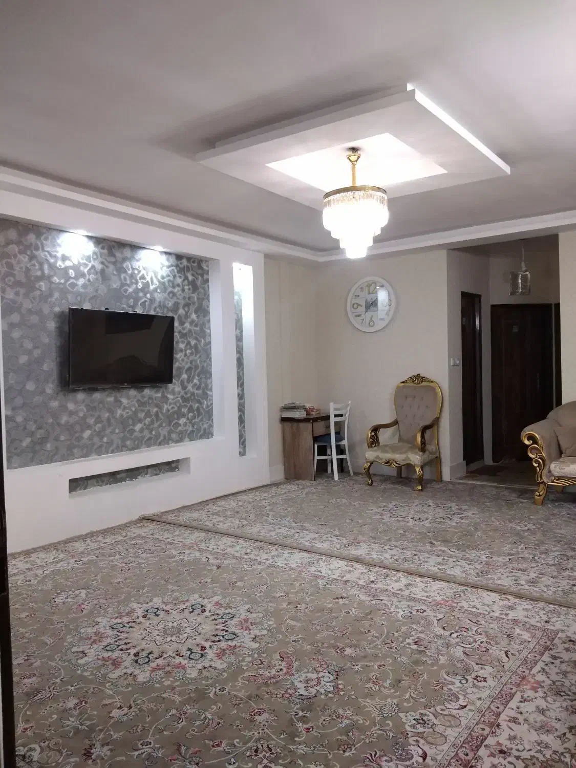 آپارتمان 85 متری بدون پرتی|فروش آپارتمان|مشهد, ایثارگران|دیوار