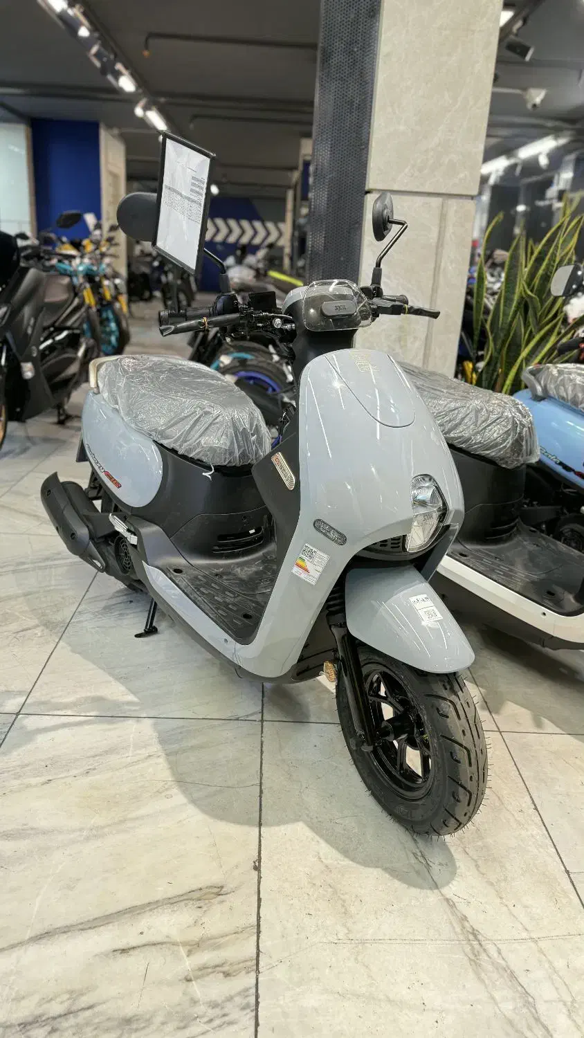 اسکوتر سی ال بی 125 clb سبک وسپا اس وای ام|دوچرخه، اسکیت، اسکوتر|مشهد, گوهرشاد|دیوار