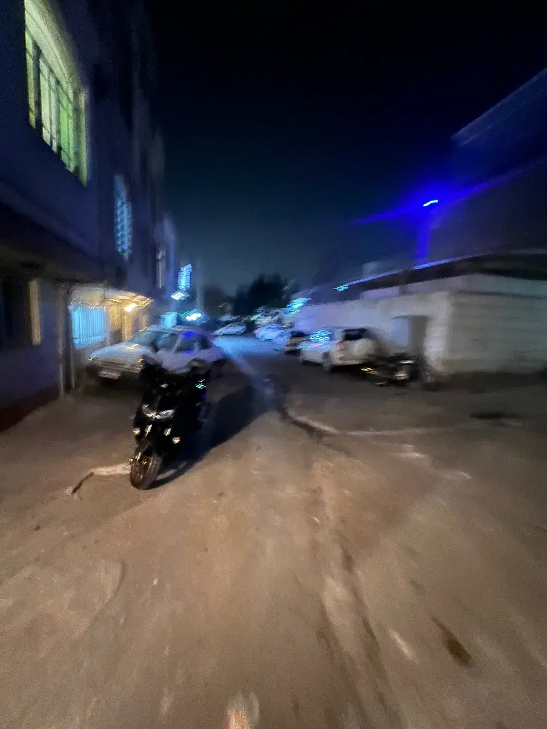 واحد۲۵متری طبقه اول|فروش آپارتمان|تهران, خاک سفید|دیوار