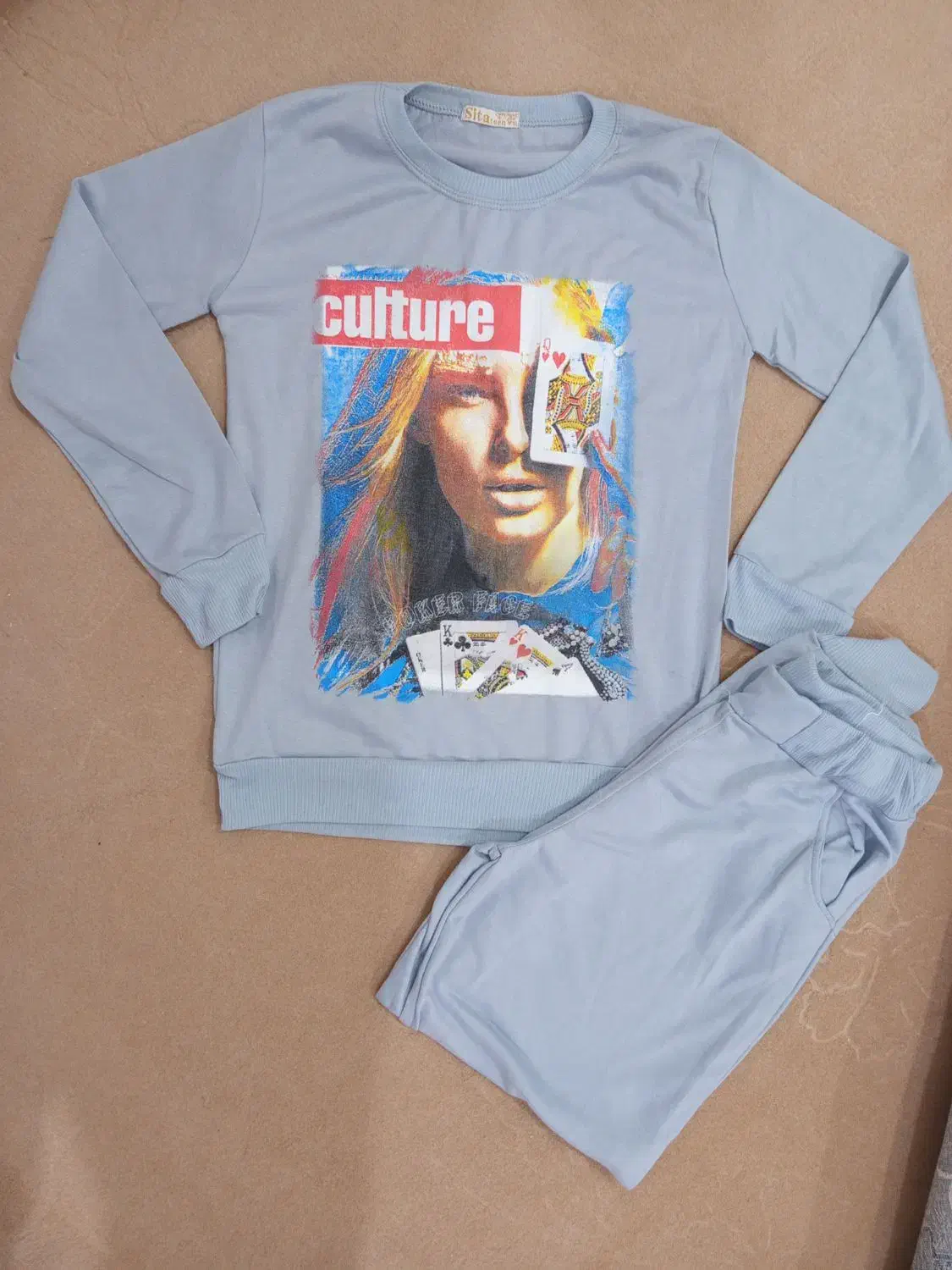 ست پیرهن و شلوار نو|لباس|میانه, |دیوار