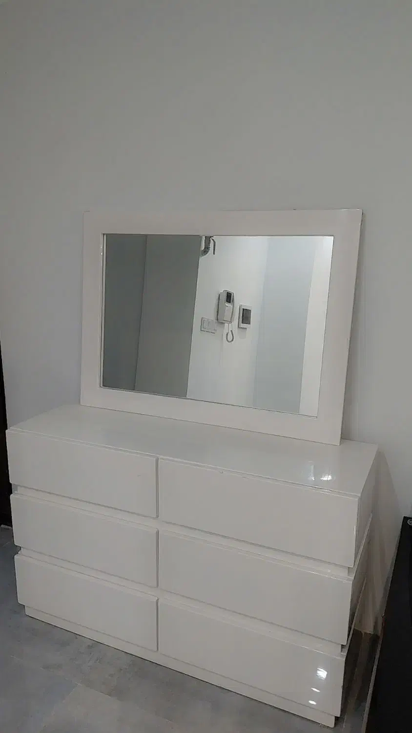 میز آرایشی|آینه|کرج, کیانمهر|دیوار