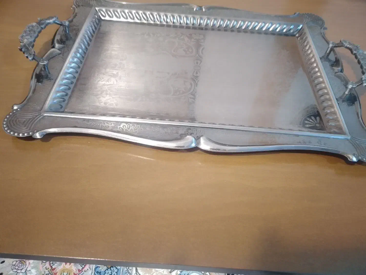 سینی چای|ظروف سرو و پذیرایی|مهاجران, |دیوار