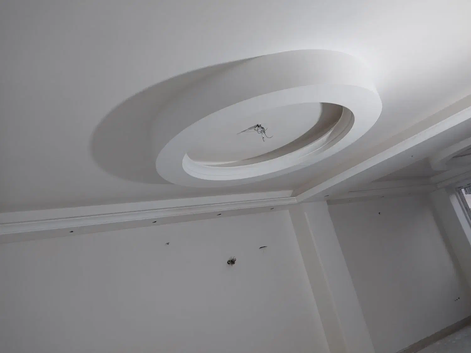 نیازمند شاگرد گچکار|استخدام معماری، عمران و ساختمانی|قم, مسکن مهر|دیوار