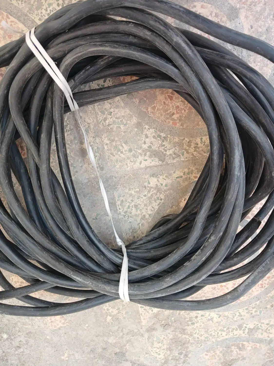 کابل برق|ابزارآلات|جیرفت, |دیوار