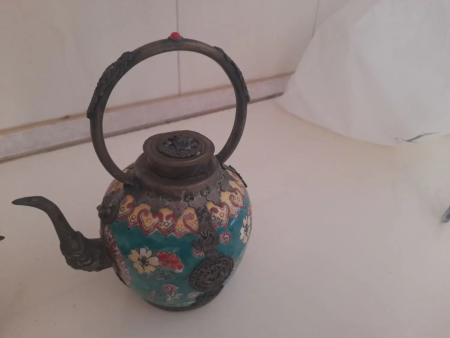 قوری دکوری قدیمی قدمت دار|کلکسیون اشیاء عتیقه|آمل, |دیوار