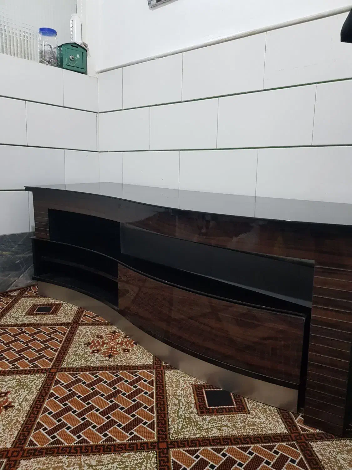 میز تلوزیون|میز تلویزیون|قم, شهید صیاد شیرازی|دیوار