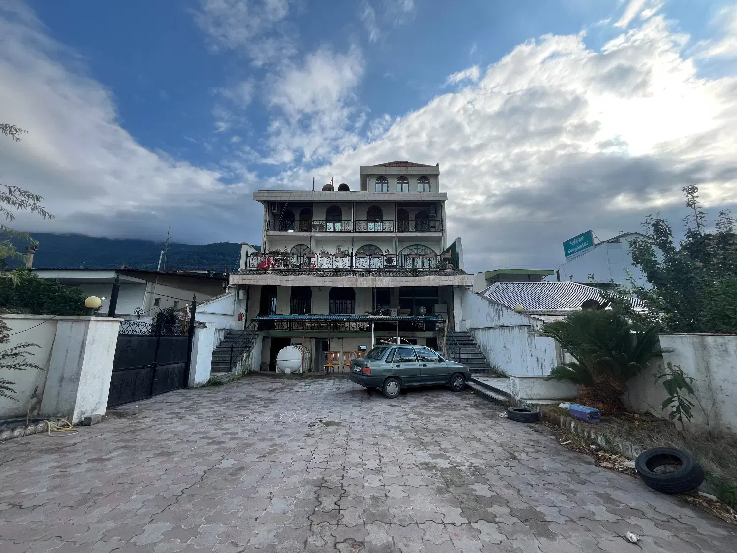 ۵۰۰ متر زمین ۵۰۰ متر بنا پلاک ۱ ساحل|فروش آپارتمان|نوشهر, |دیوار