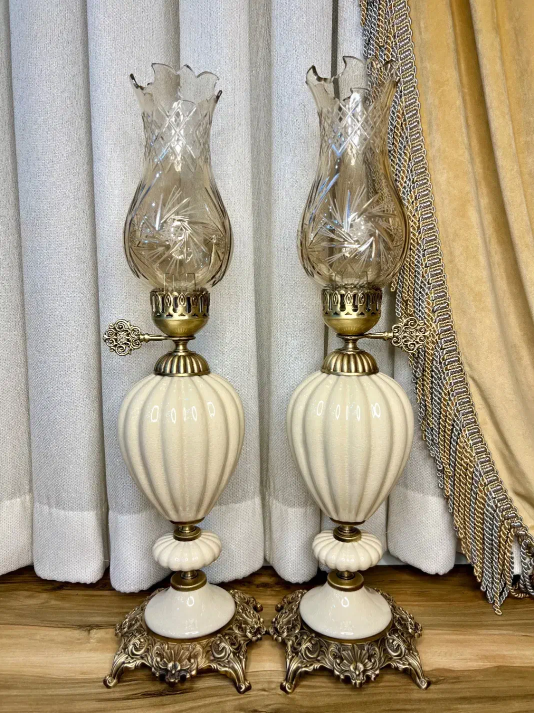 شمعدان سرامیکی وارداتی|چراغ خواب و آباژور|باقرشهر, |دیوار