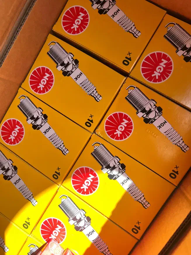 پخش عمده انواع شمع خودرو گرید A همراه با ضمانت|قطعات یدکی و لوازم جانبی|شیراز, آبیاری|دیوار