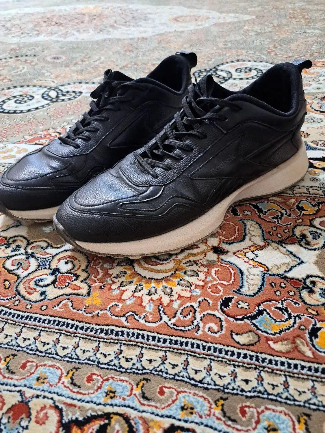 کفش ریبوک واکس خور(چرم مصنوعی)|کیف، کفش، کمربند|شهرکرد, |دیوار