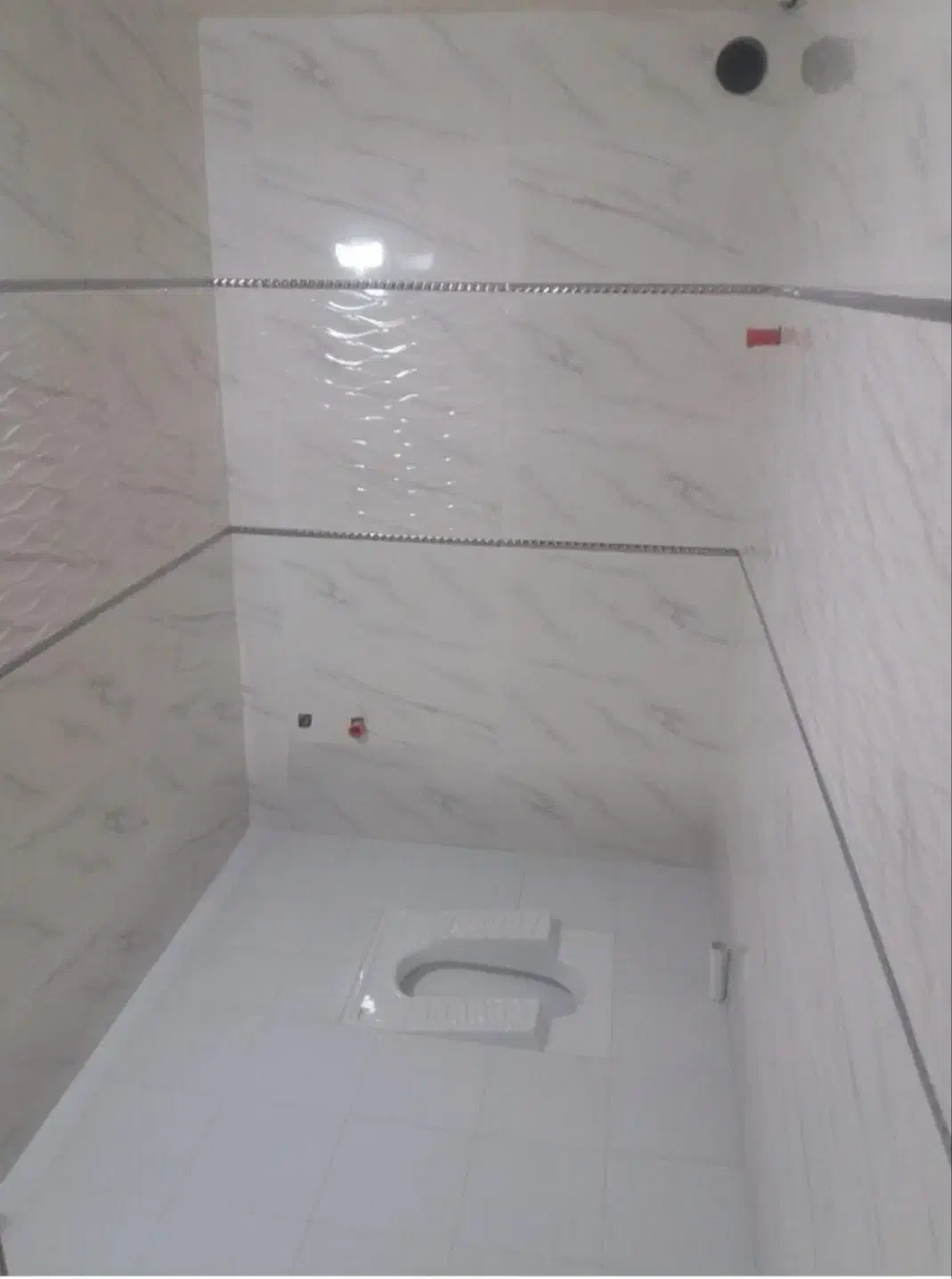 نصب کارهای کاشی و سرامیک|خدمات پیشه و مهارت|نورآباد, |دیوار