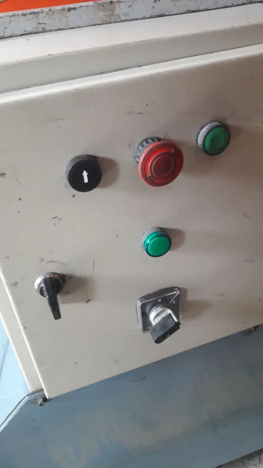 برق کار ساختمان سیار|خدمات پیشه و مهارت|اردبیل, |دیوار