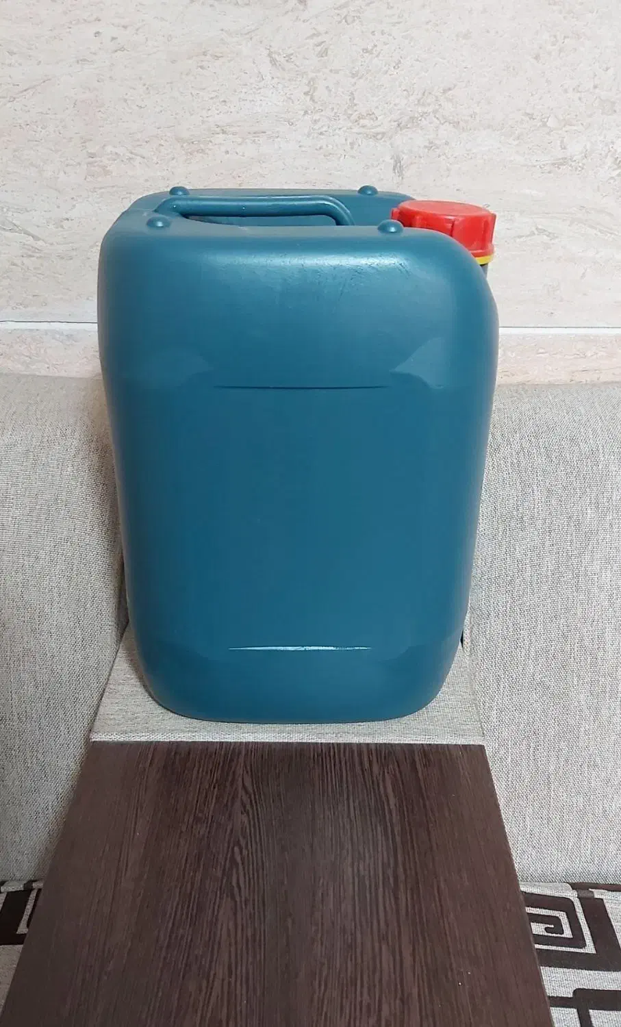 گالن ۱۸ و ۲۰ لیتری سورمه ای گرانول تخفیف ۳۰٪|عمدهفروشی|خاوران, |دیوار