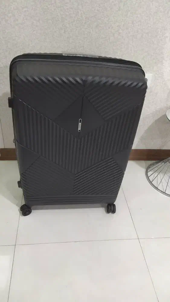 چمدان خارجی|کیف، کفش، کمربند|اهواز, رسالت|دیوار