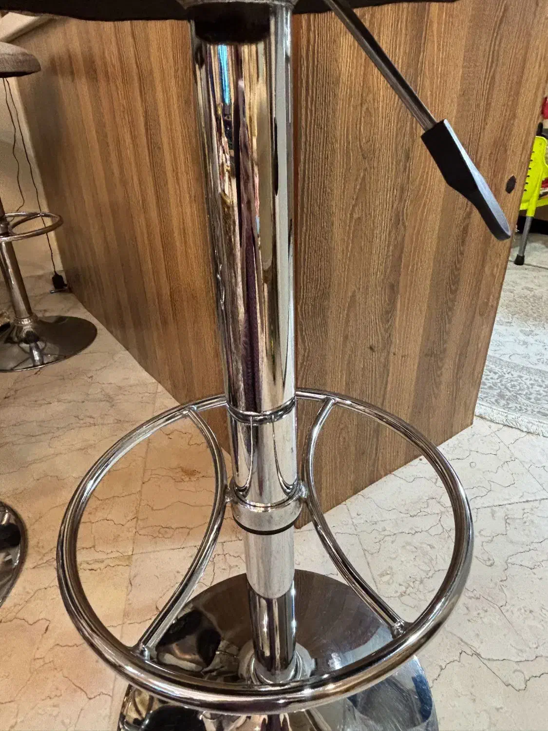 صندلی جلو اپن لوکس چوبی (گردون و تنظیم ارتفاع)|صندلی و نیمکت|تهران, سازمان آب|دیوار