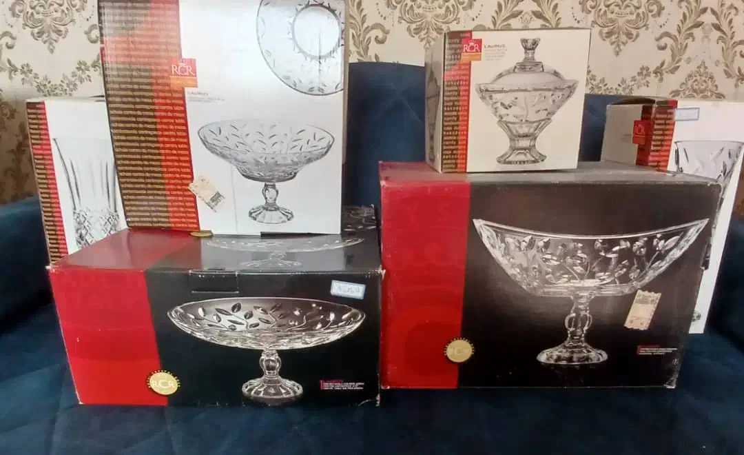 شش قطعه کریستال|ظروف سرو و پذیرایی|اراک, |دیوار