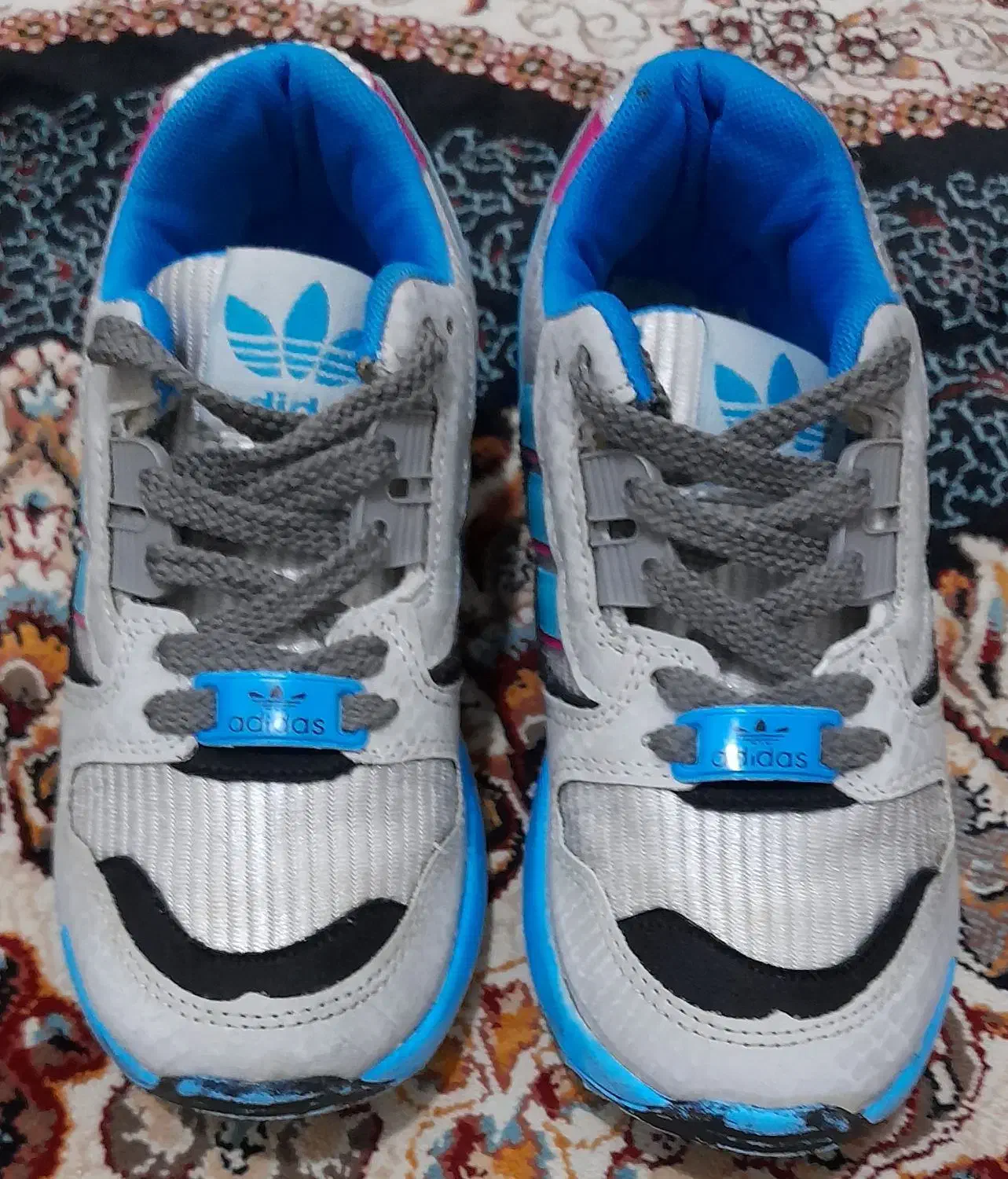 کتونی|کفش و لباس بچه|تهران, فلسطین (میدان انقلاب)|دیوار