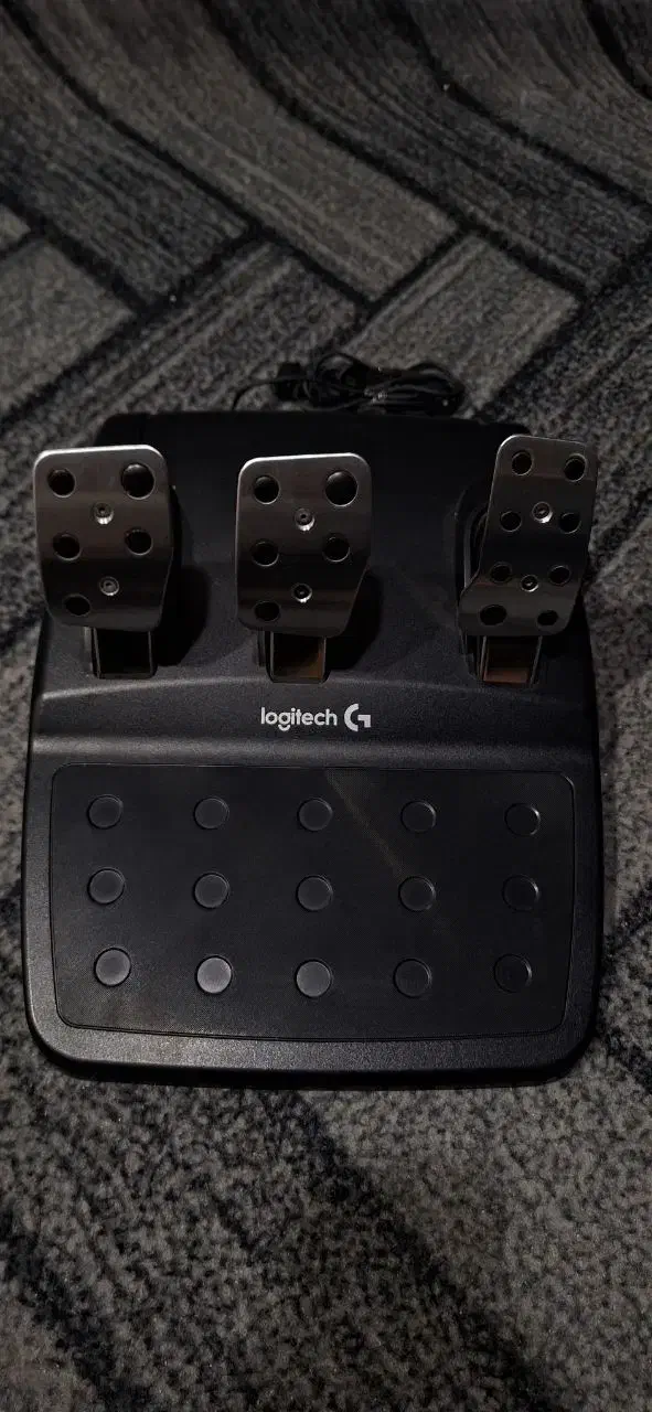 فرمان g29 Logitech همراه با دنده|کنسول، بازی ویدئویی و آنلاین|قشم, |دیوار