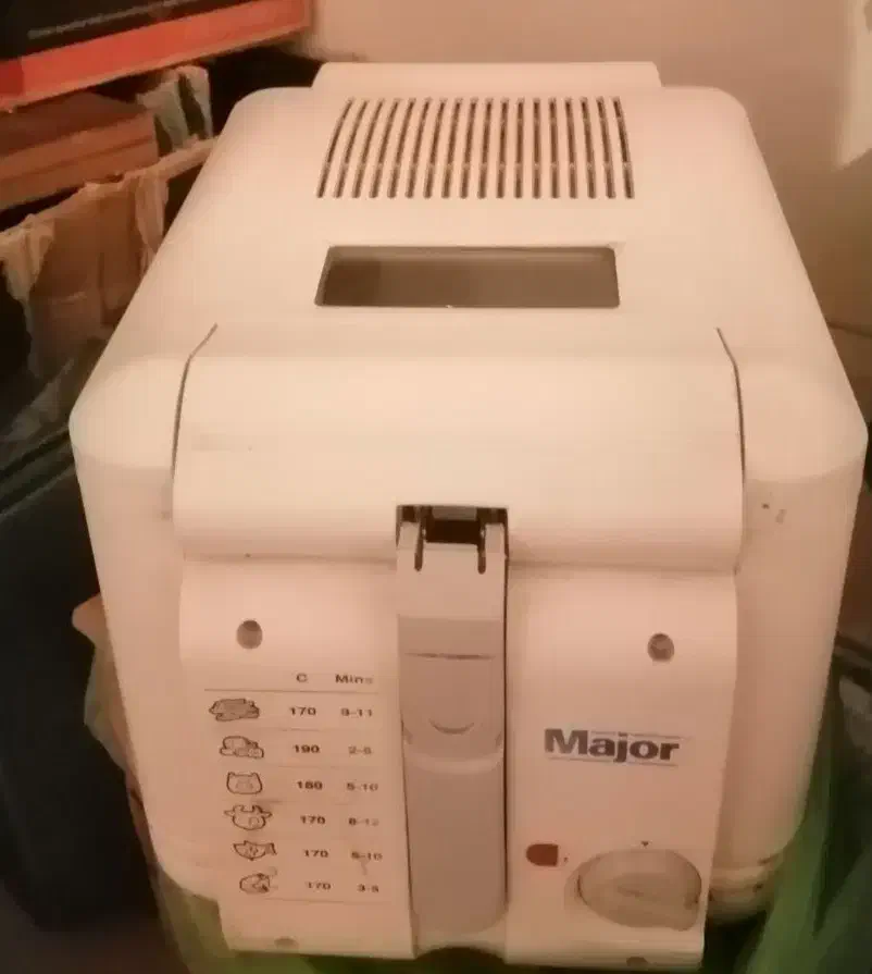 سرخ کن با روغن آلمانی و آب میوه گیری آمریکایی|اجاق گاز و لوازم برقی پختوپز|شیراز, فرهنگ شهر|دیوار