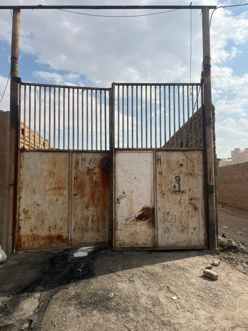 قلعه گاراژ انبار قلعه صدری|اجارهٔ مغازه و غرفه|قم, قلعه صدری|دیوار