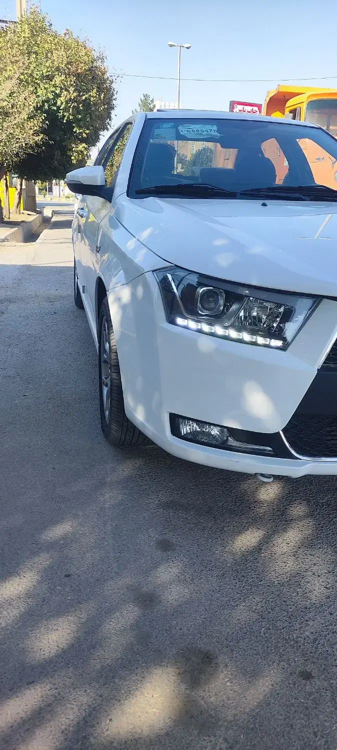 دنا پلاس اتومات 1402|خودرو سواری و وانت|شیراز, جانبازان|دیوار