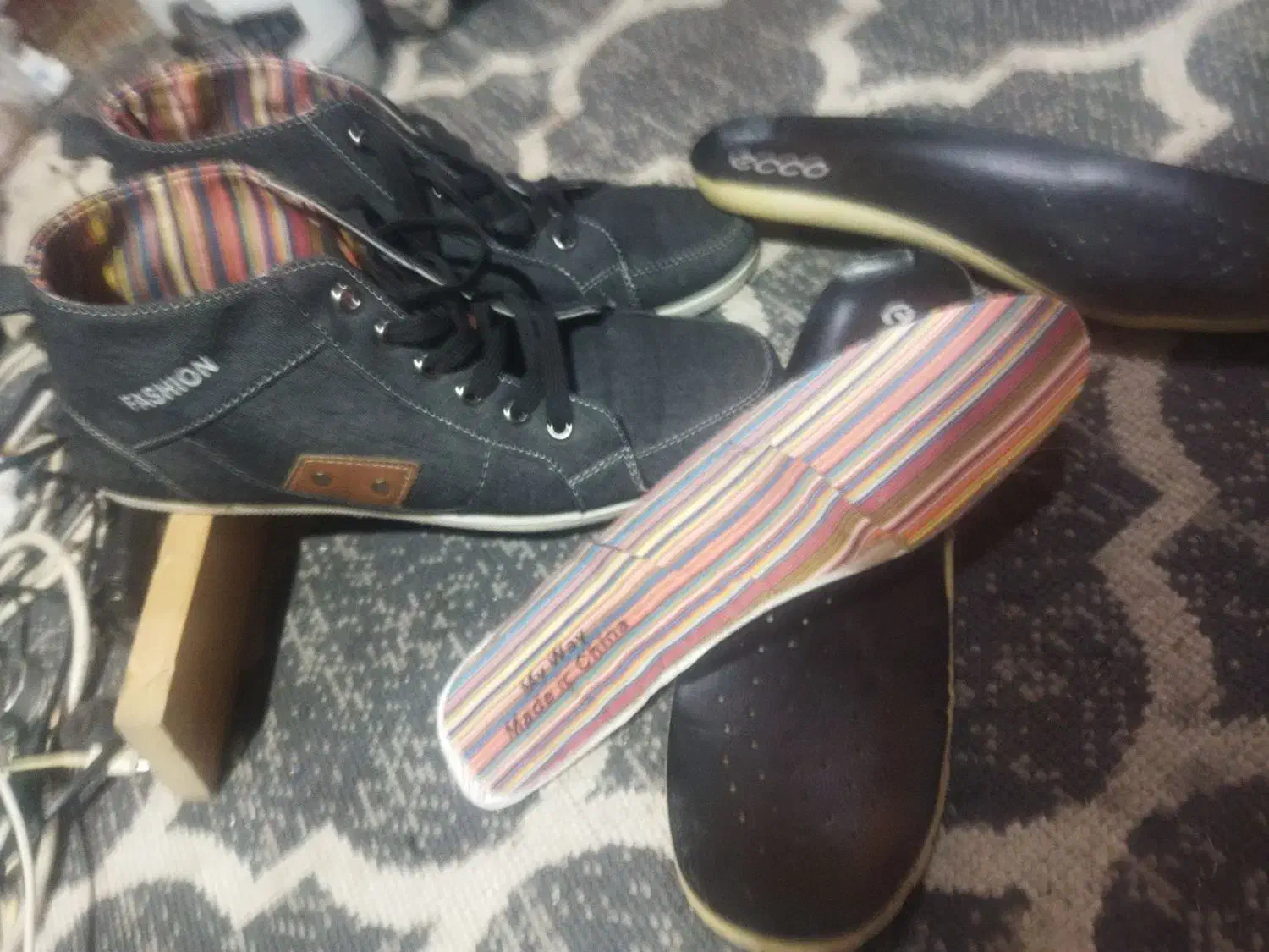 کفش چینی نو|کیف، کفش، کمربند|لنجان, |دیوار