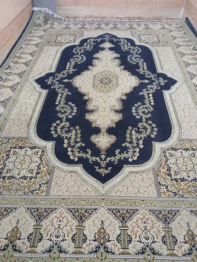 یک جفت فرش ۱۲متری ۷۰۰شانه نخ ابریشم درحدنو|فرش|خمینیشهر, |دیوار