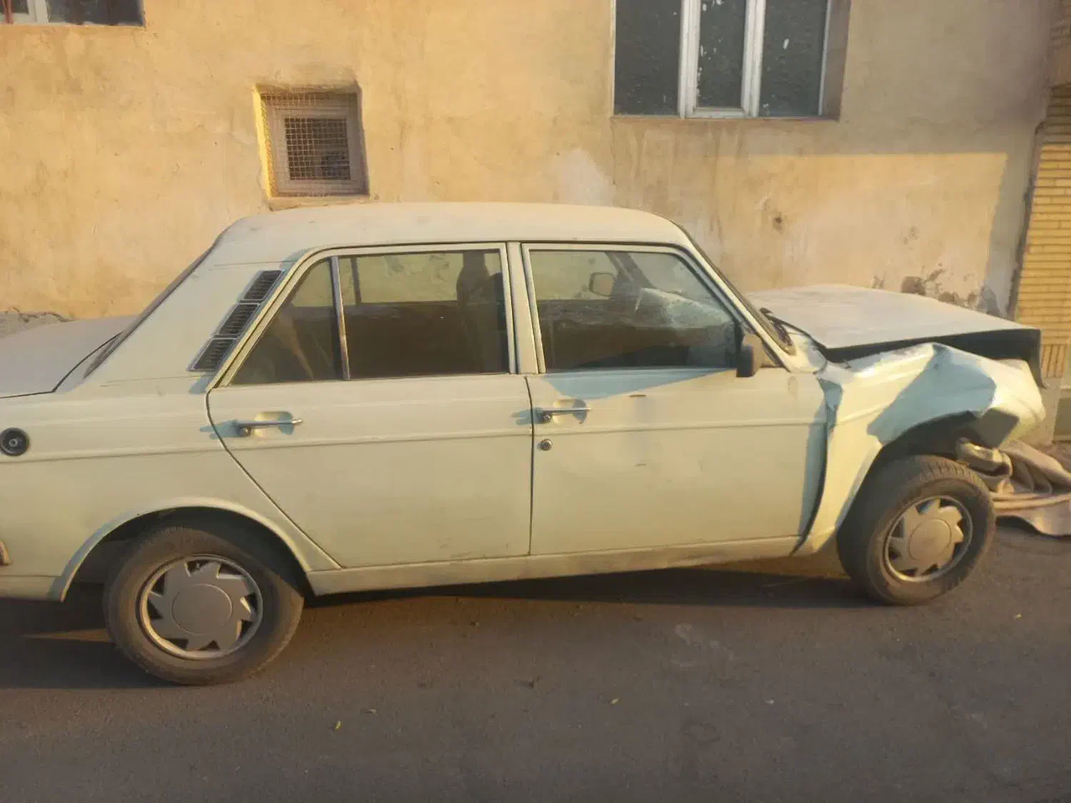 پیکان تصادفی|خودرو سواری و وانت|خمینی‌شهر, |دیوار