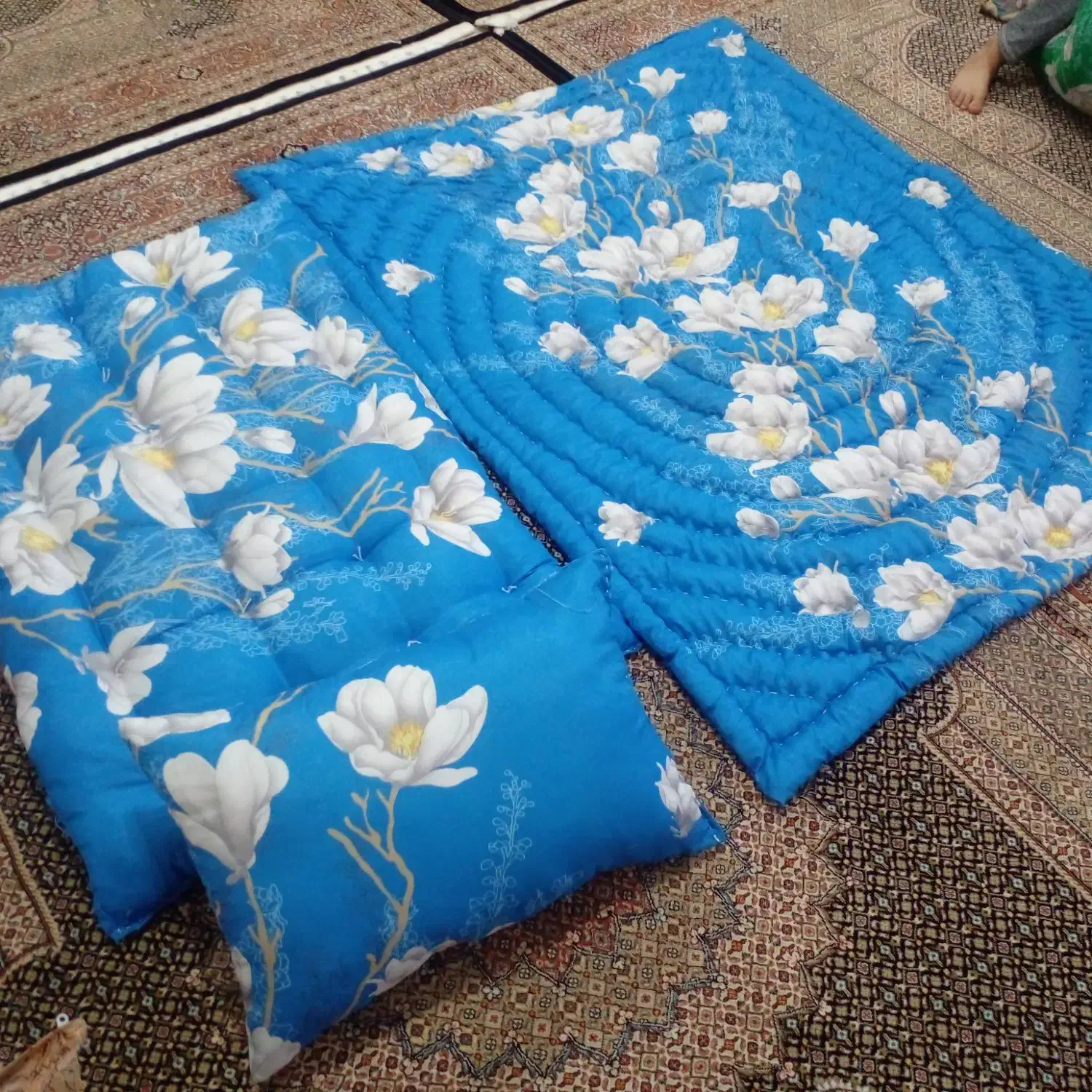 تولیدی کالای خواب|رختخواب، بالش، پتو|مرند, |دیوار