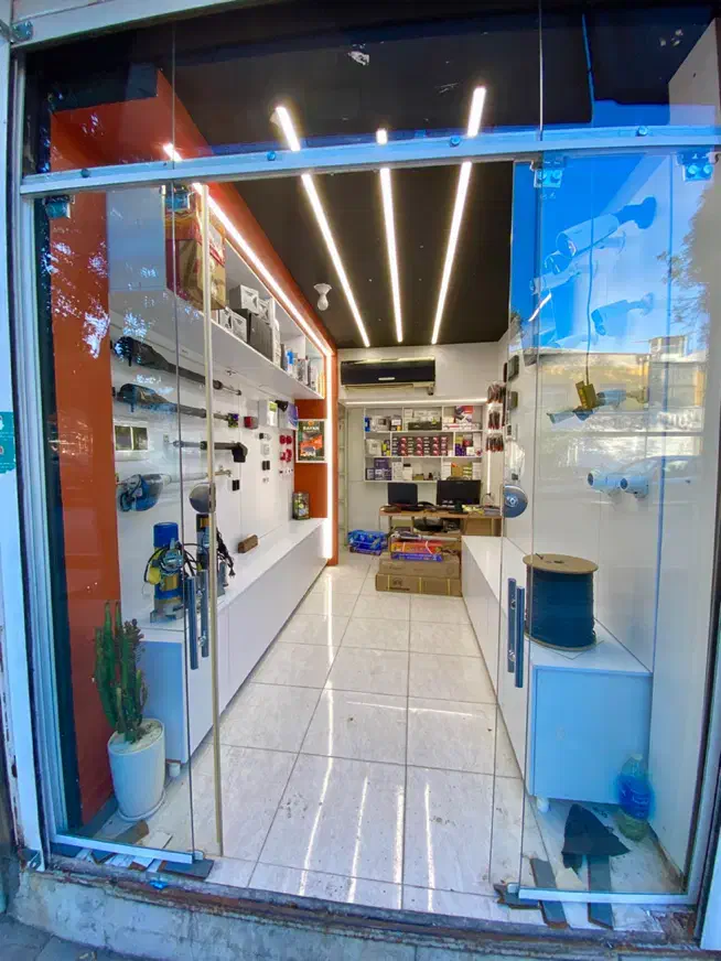 دوربین مداربسته، درب برقی، دزدگیر امکان،اعلام حریق|دوربین مداربسته|شیراز, وصال|دیوار