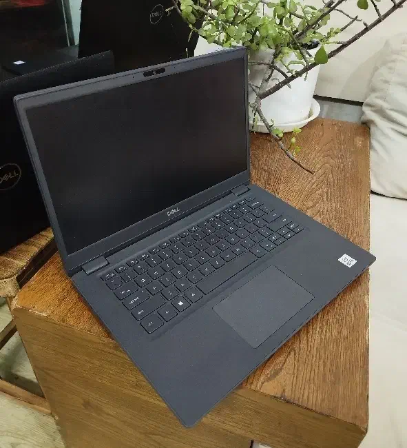 لپ تاپ Dell 3410 نسل 10 لمسی با کیف و موس اشانتیون|رایانه همراه|ساری, |دیوار