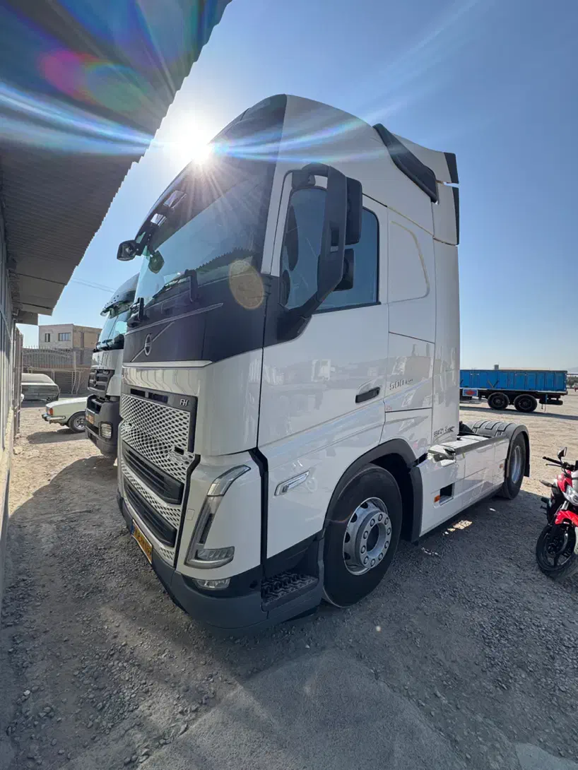 ولوو 500 نیوفیس|خودرو سنگین|اصفهان, آبشار|دیوار