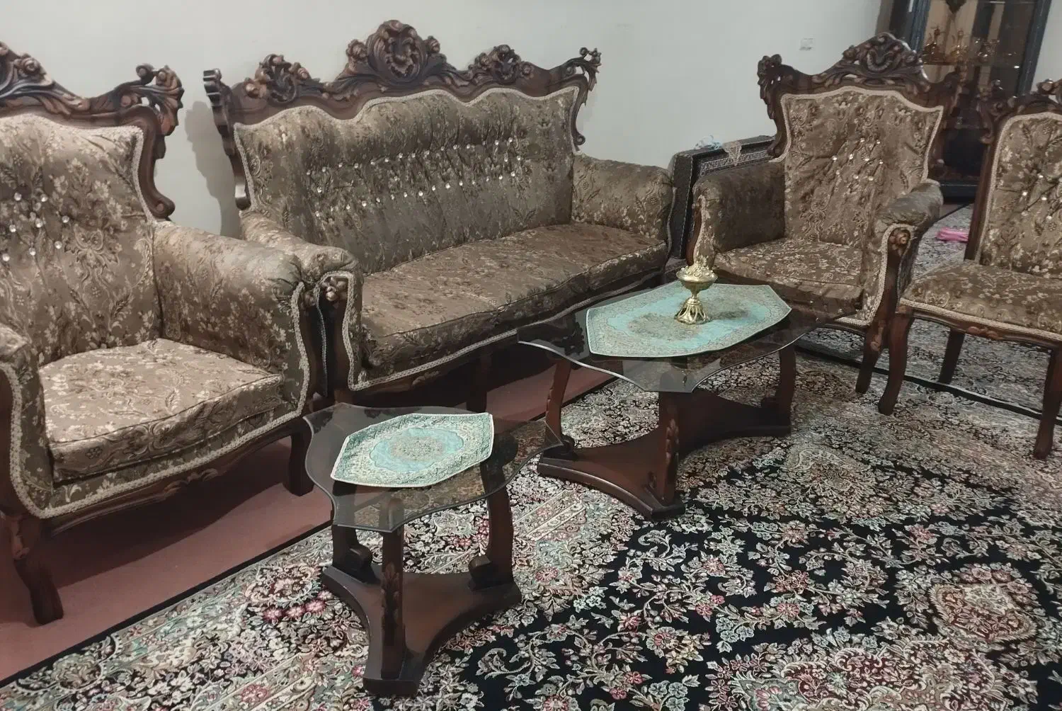 مبل|مبلمان خانگی و میز عسلی|زنجان, |دیوار