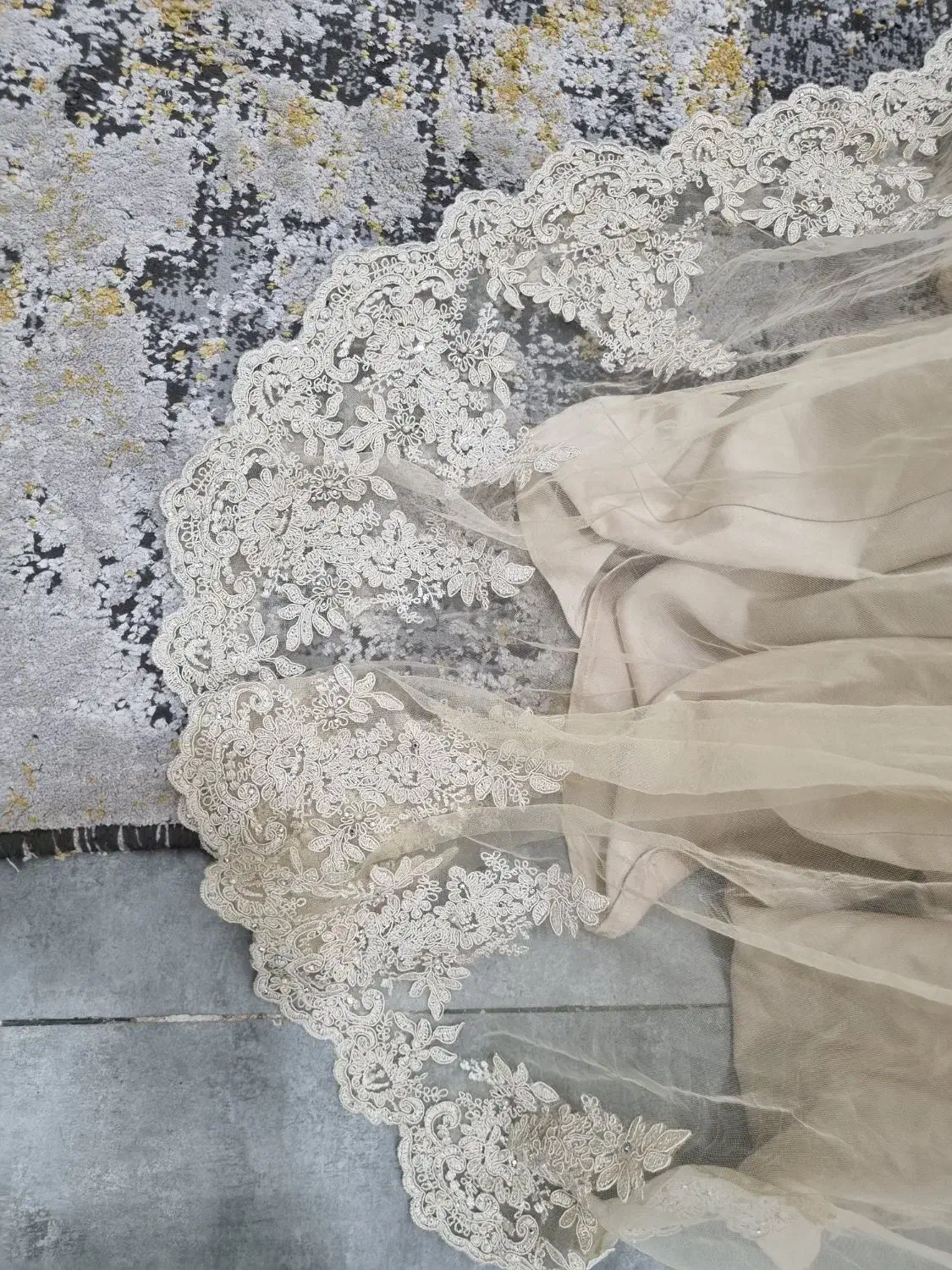 لباس مجلسی|لباس|علی‌آباد کتول, |دیوار