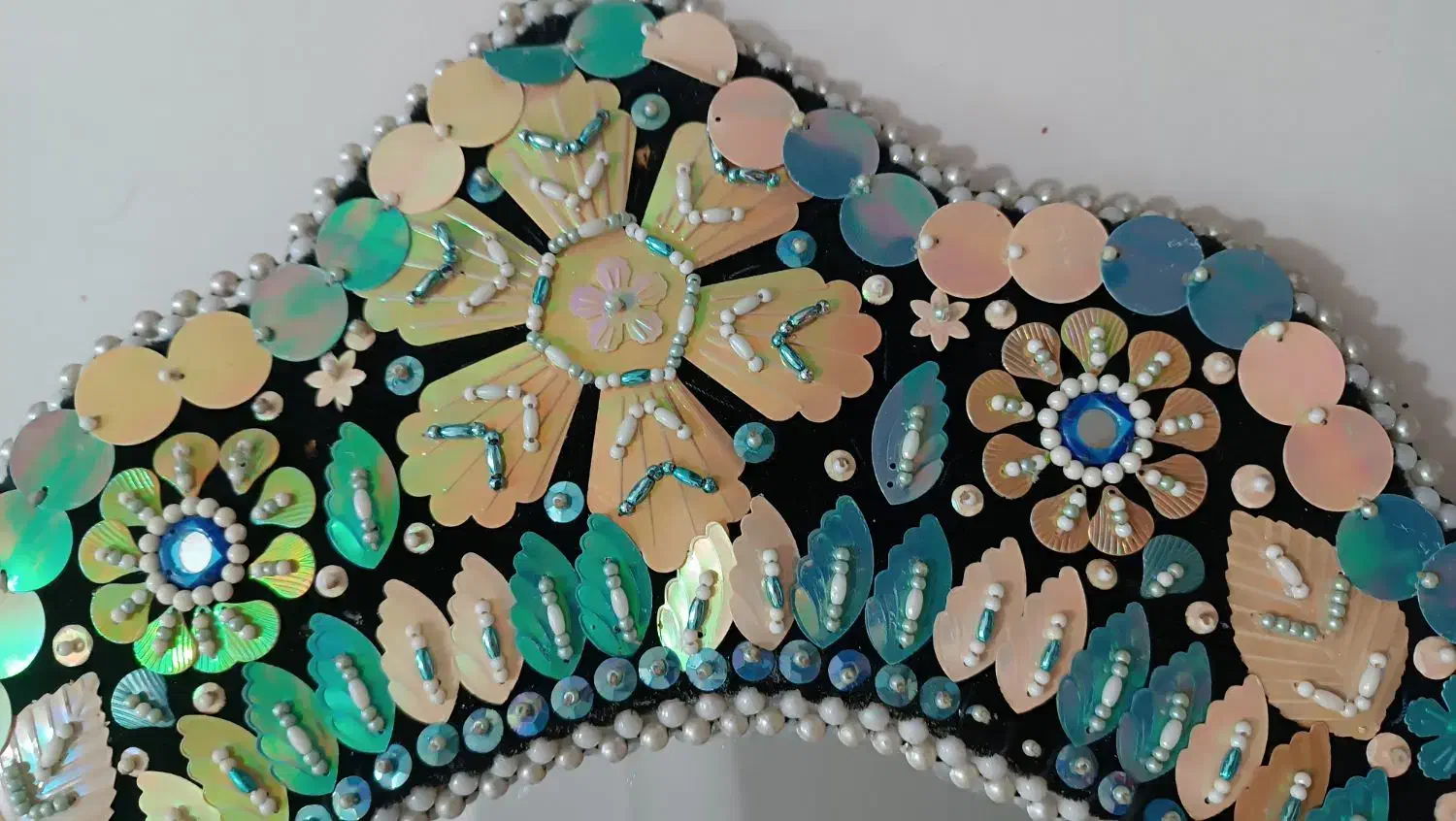 آینه سنتی دست دوز|آینه|زاهدان, |دیوار