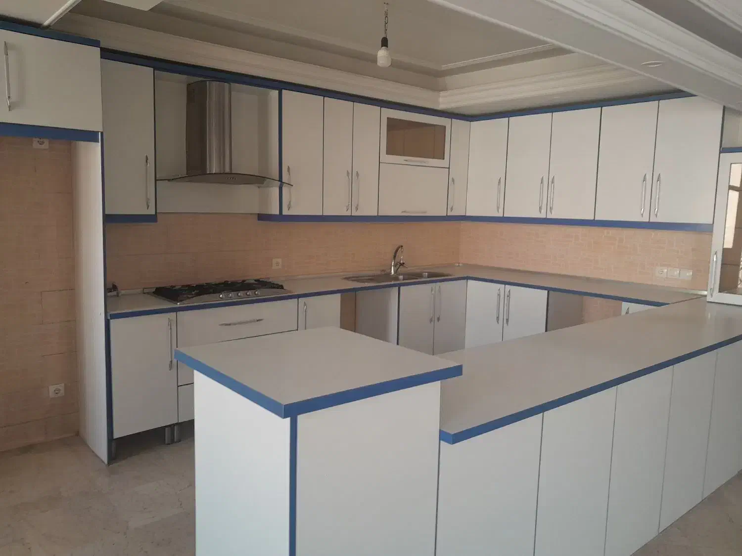 ۲۰۰ متر ۳ خواب بلوار فردوس شرق