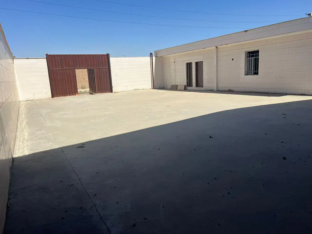 سوله ۱۳۷۵ متر شهرک صنعتی خیراباد|فروش دفتر صنعتی، کشاورزی، تجاری|تهران, شوش (باغ آذری)|دیوار