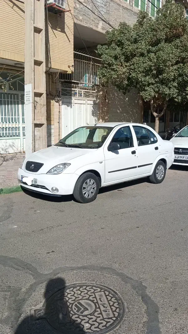 تیبا ۴۰۱ صندوق دار|خودرو سواری و وانت|قم, حکمت شمالی|دیوار