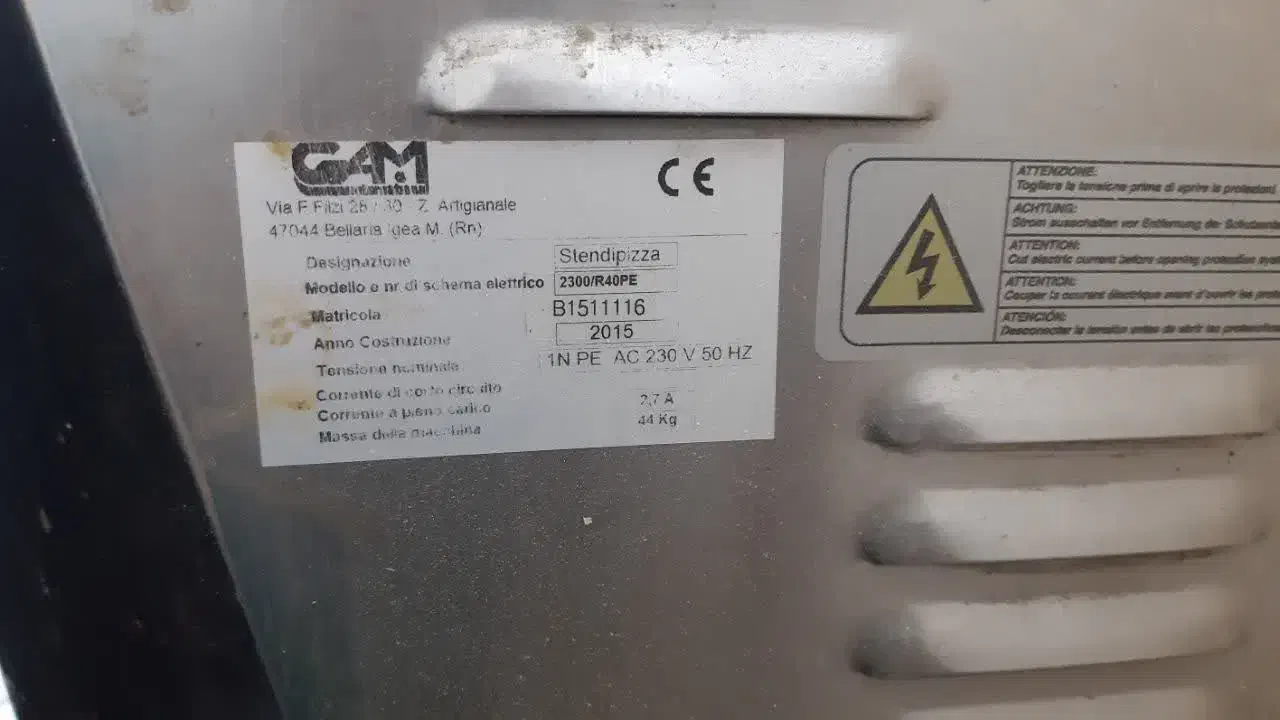 دستگاه پیتزا|ماشین‌آلات صنعتی|بافق, |دیوار