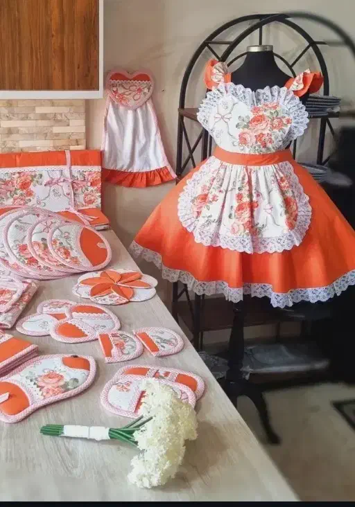 دوخت انواع سرویس آشپز خانه|سفره، حوله، دستمال آشپزخانه|سبزوار, کلاته سیفر|دیوار