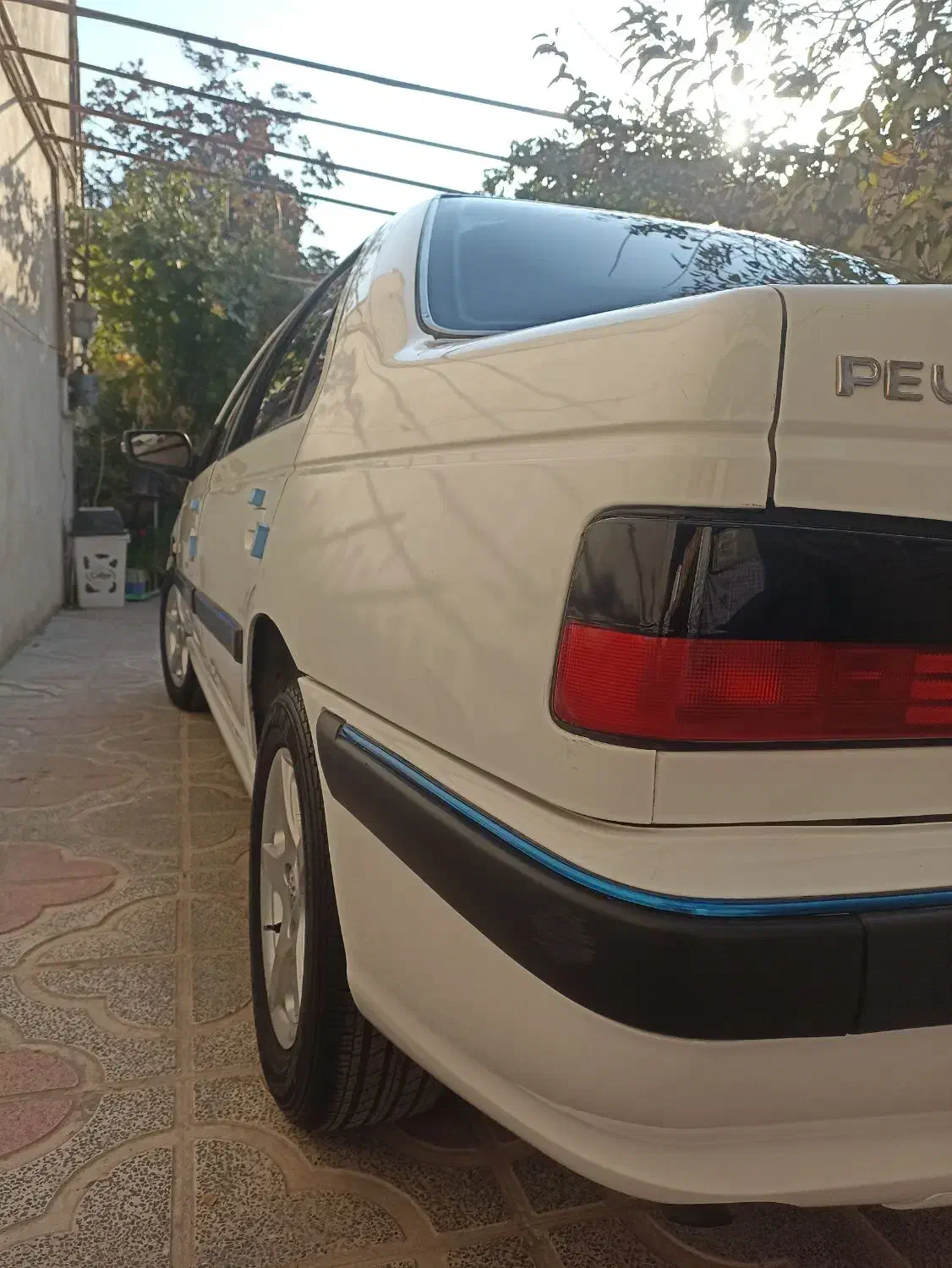 پرشیا سفید مدل۱۳۹۰|خودرو سواری و وانت|نظرآباد, رسالت|دیوار