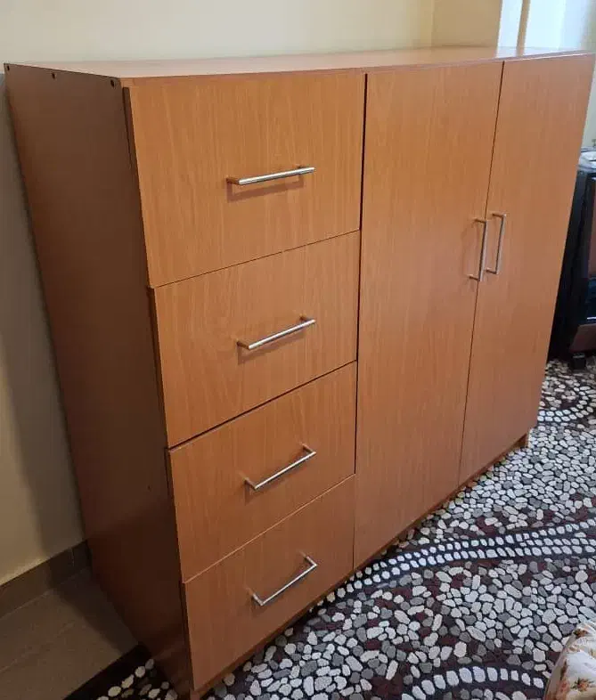 کمد با دو درب بزرگ و چهار کشو|جاکفشی، کمد، دراور|لاهیجان, رجایی|دیوار