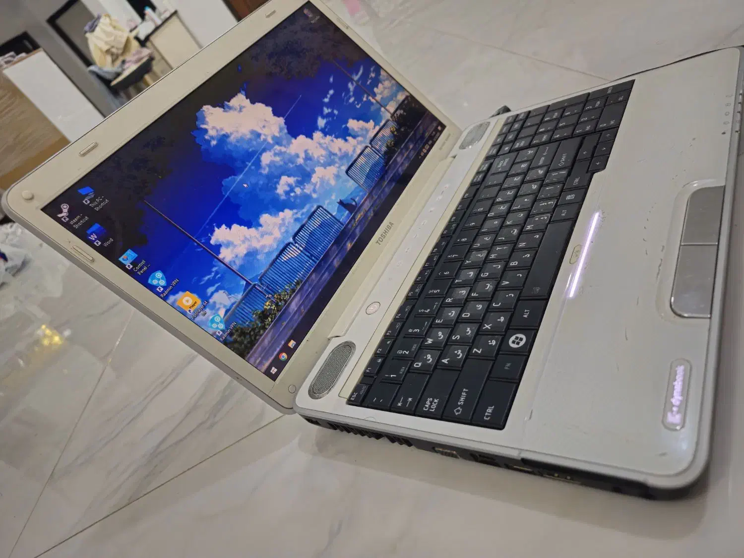 لب‌تاپ  توشیبا هارمن کاردن|رایانه همراه|نیشابور, شهرک ولیعصر|دیوار