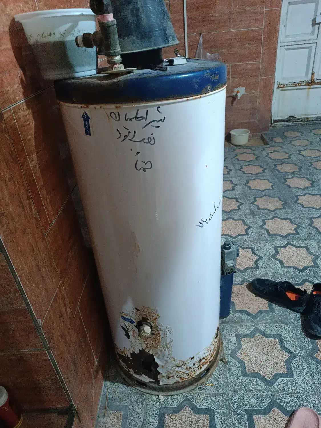 آبگرمکن مخزنی 70لیتری فروشی|آبگرمکن، پکیج، شوفاژ|بندر ماهشهر, |دیوار