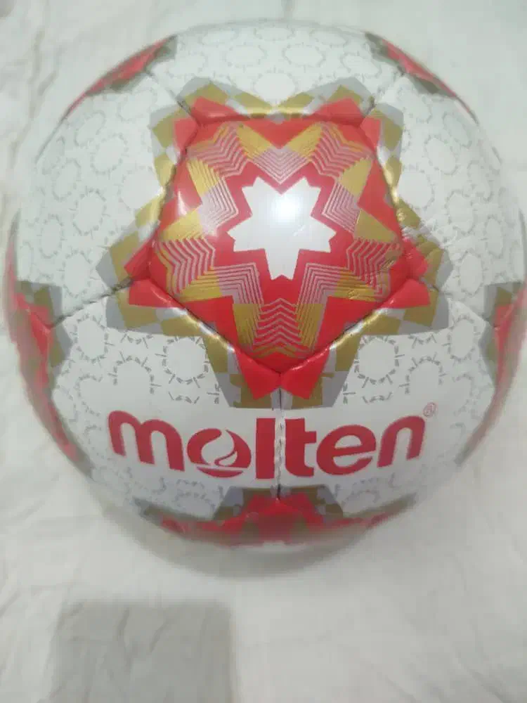 توپ فوتبال|ورزشهای توپی|خرمآباد, |دیوار